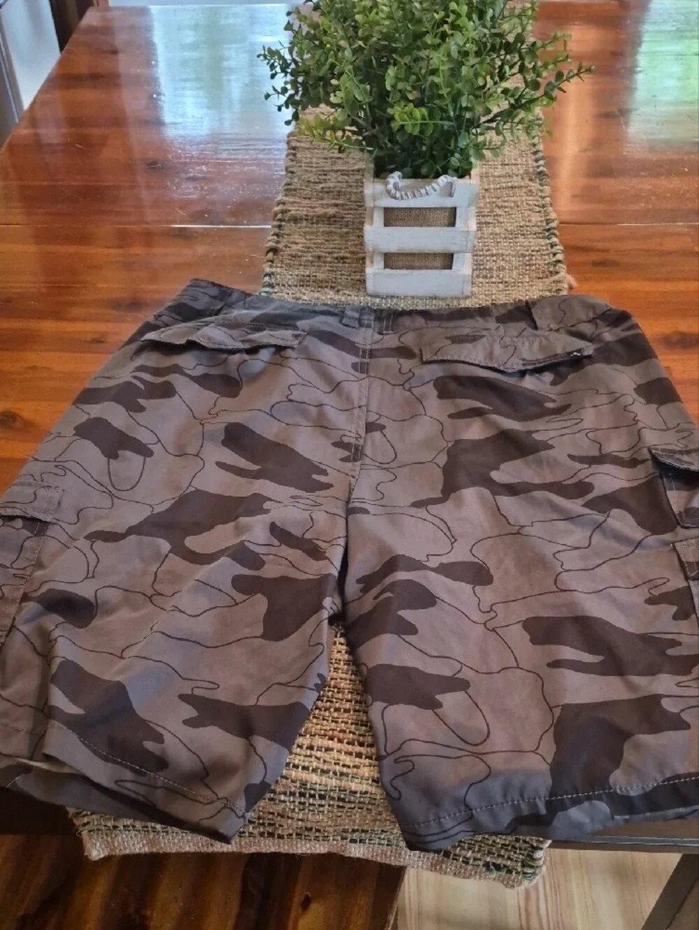 Mens Denali Camo Cargo Board Shorts - Gray & Black 38 Waist